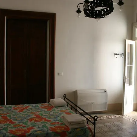 Donna Bianca Bed & Breakfast Specchia